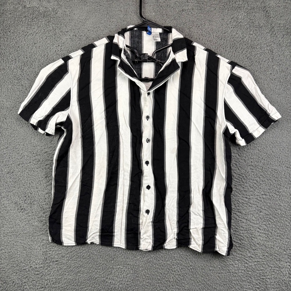 H&M Divided Mens Large Black White Vertical Stripe Short Sleeve Viscose Shirt